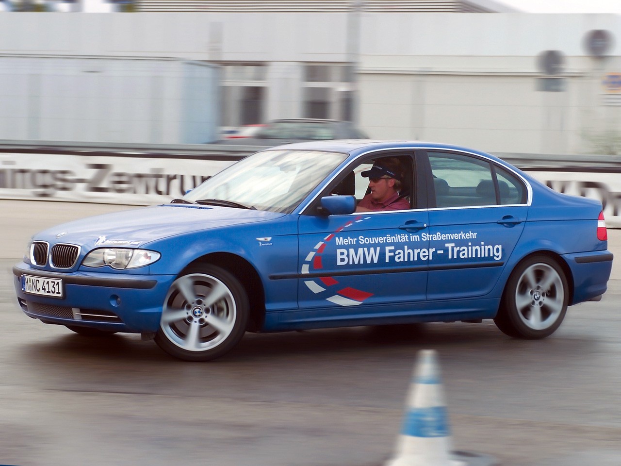 Bmw 3 Series Sedan photo 60