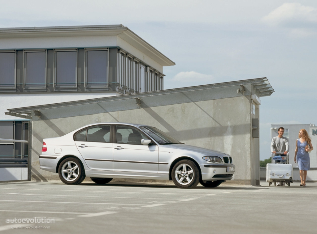 Bmw 3 Series Sedan photo 3