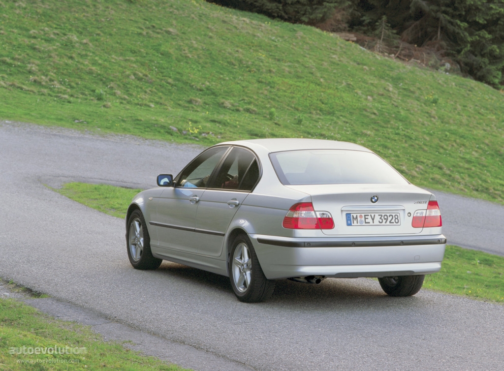 Bmw 3 Series Sedan photo 6