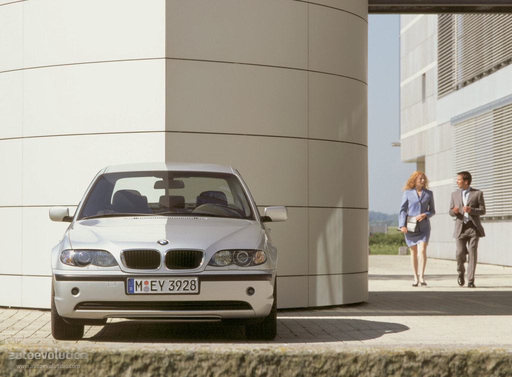 Bmw 3 Series Sedan photo 8