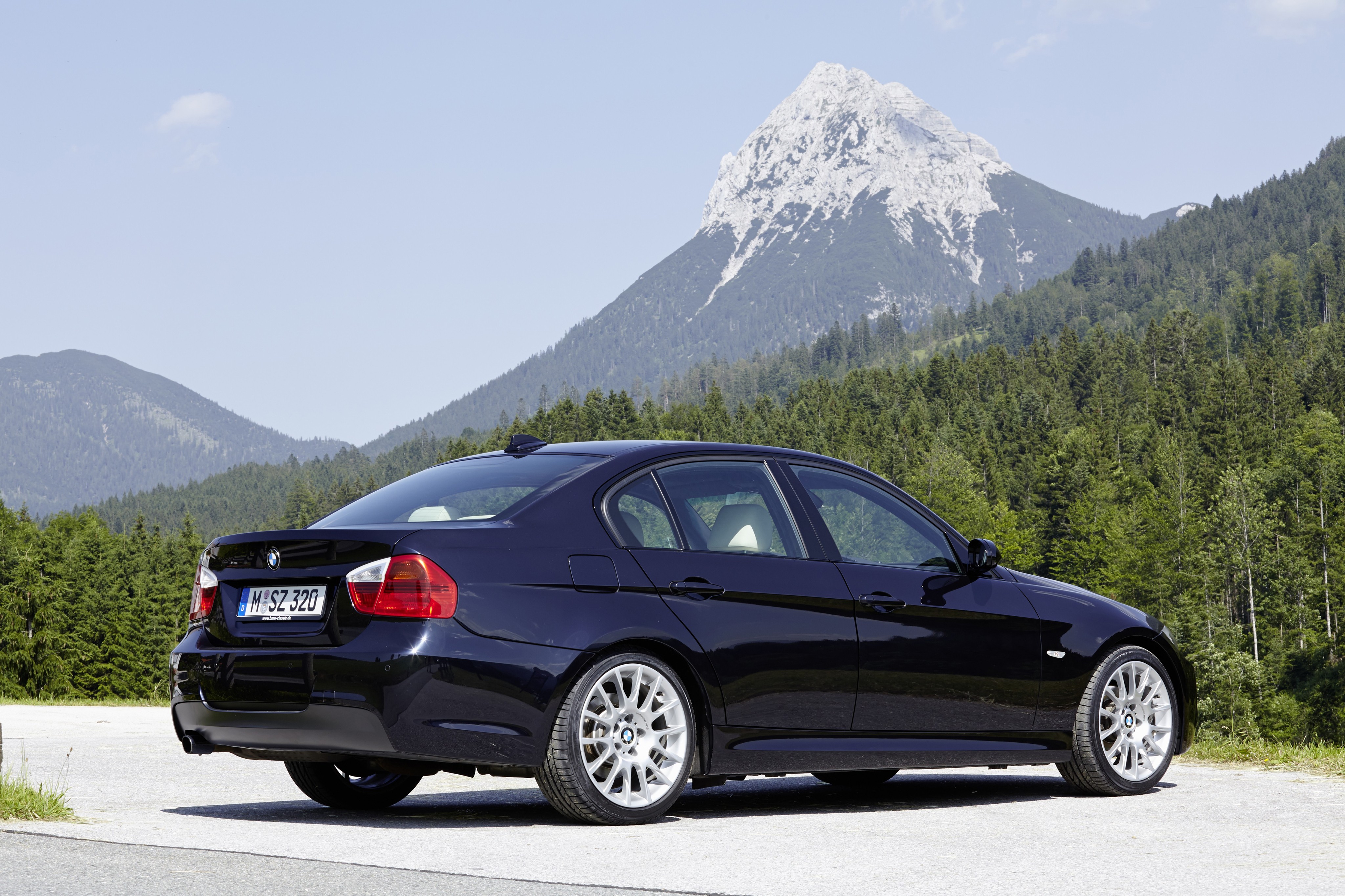 Bmw 3 Series Sedan photo 87