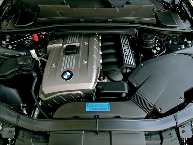 Bmw 3 Series Sedan foto 105
