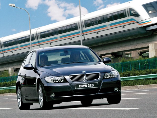 Bmw 3 Series Sedan foto 11