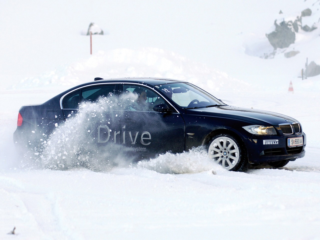 Bmw 3 Series Sedan photo 18
