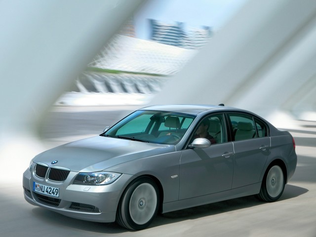 Bmw 3 Series Sedan foto 41