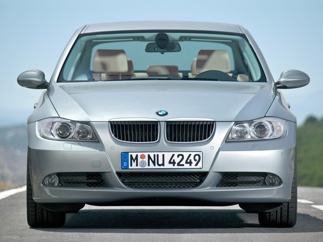 Bmw 3 Series Sedan foto 46