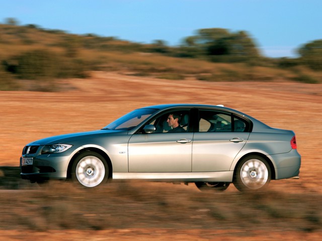 Bmw 3 Series Sedan foto 54