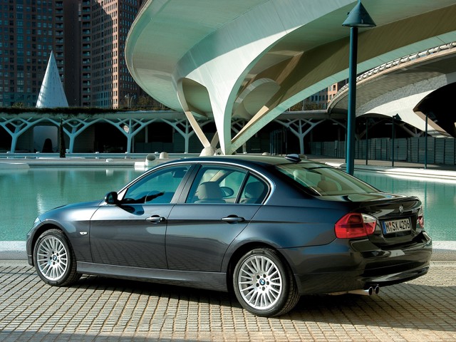 Bmw 3 Series Sedan foto 61
