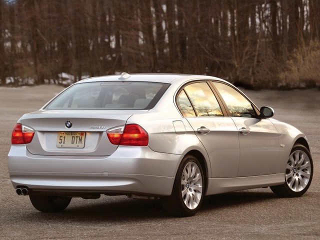 Bmw 3 Series Sedan foto 76