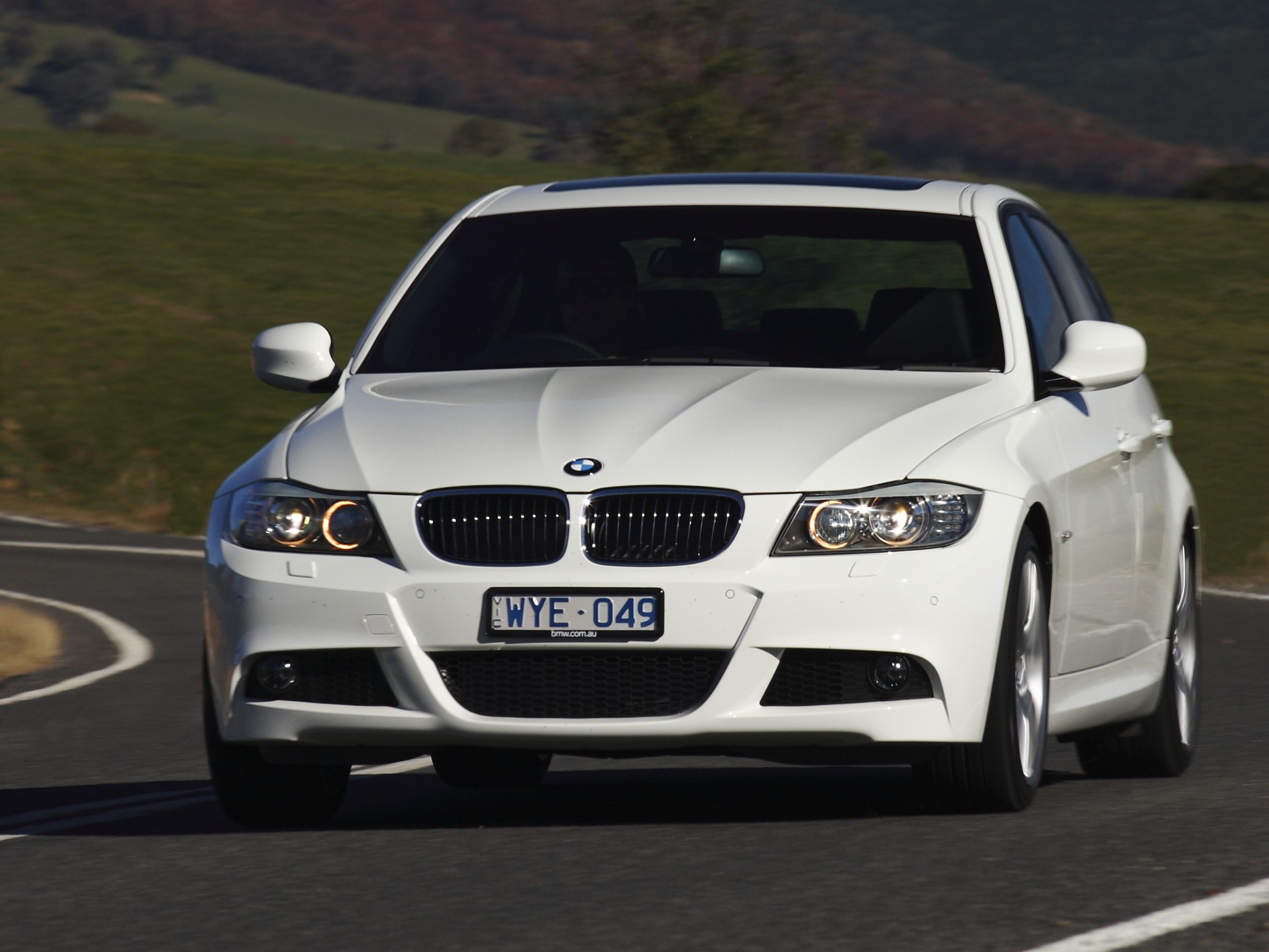 Bmw 3 Series Sedan photo 76