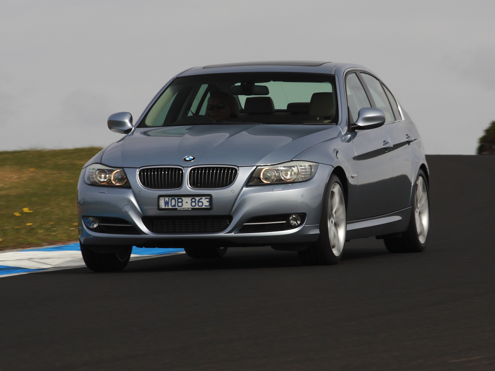 Bmw 3 Series Sedan photo 79