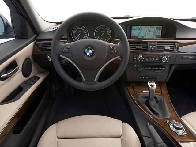 Bmw 3 Series Sedan photo 110