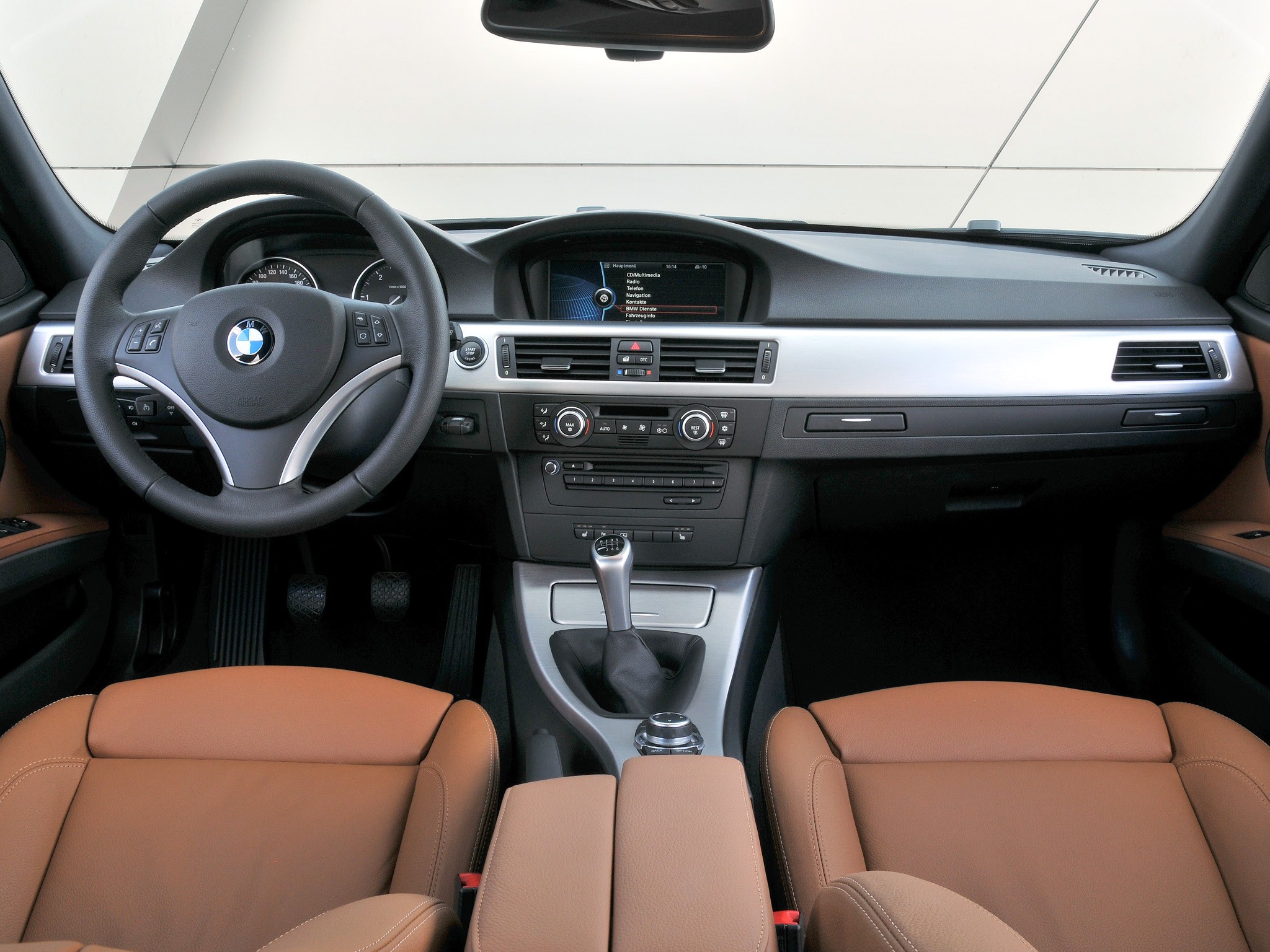 Bmw 3 Series Sedan photo 112
