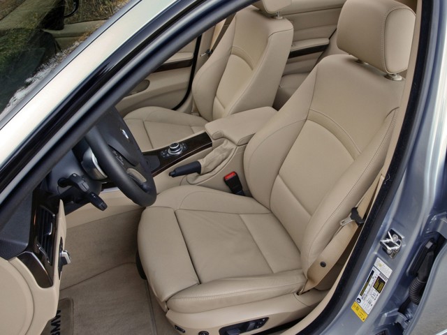 Bmw 3 Series Sedan photo 120