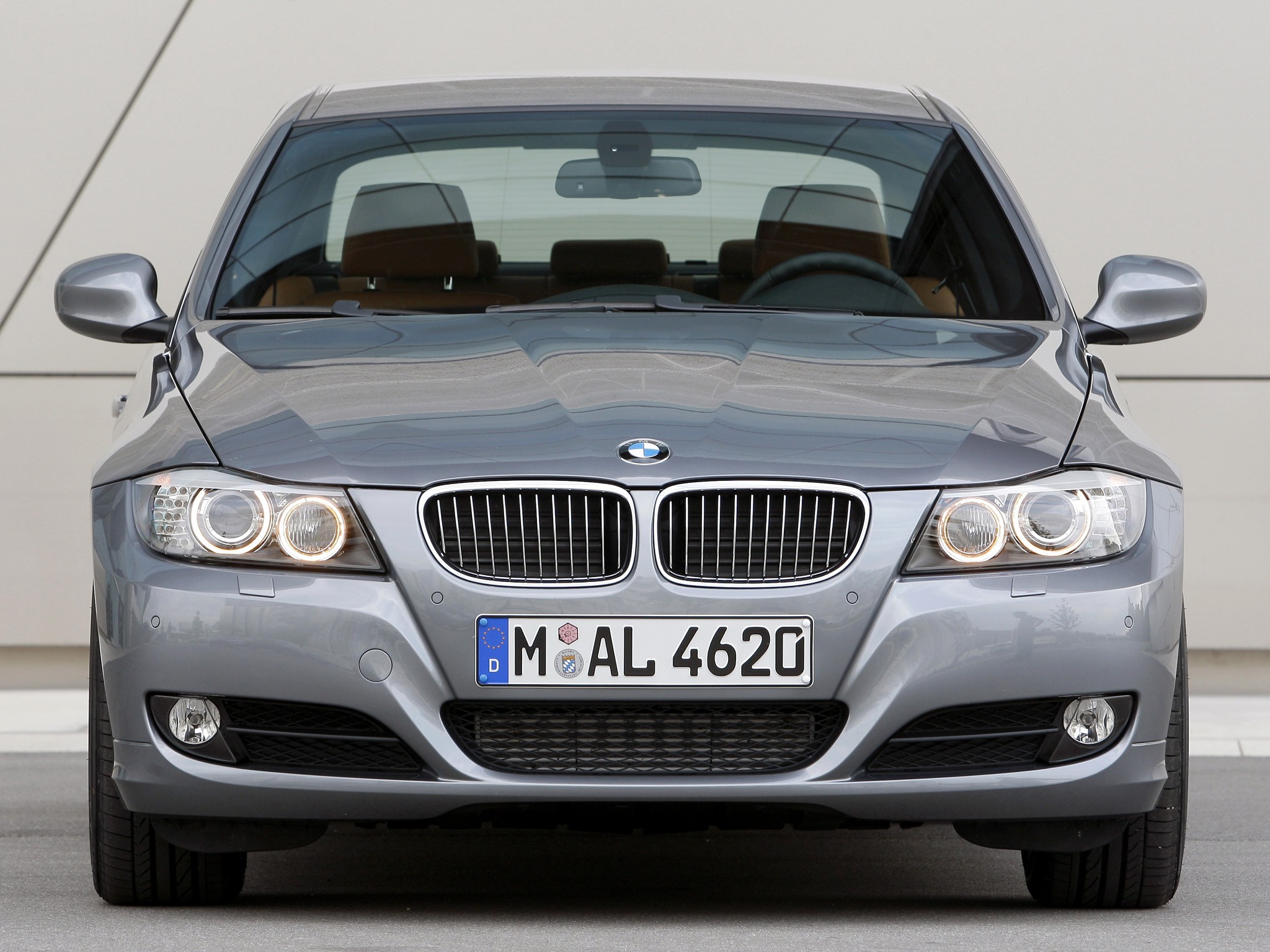 Bmw 3 Series Sedan photo 23