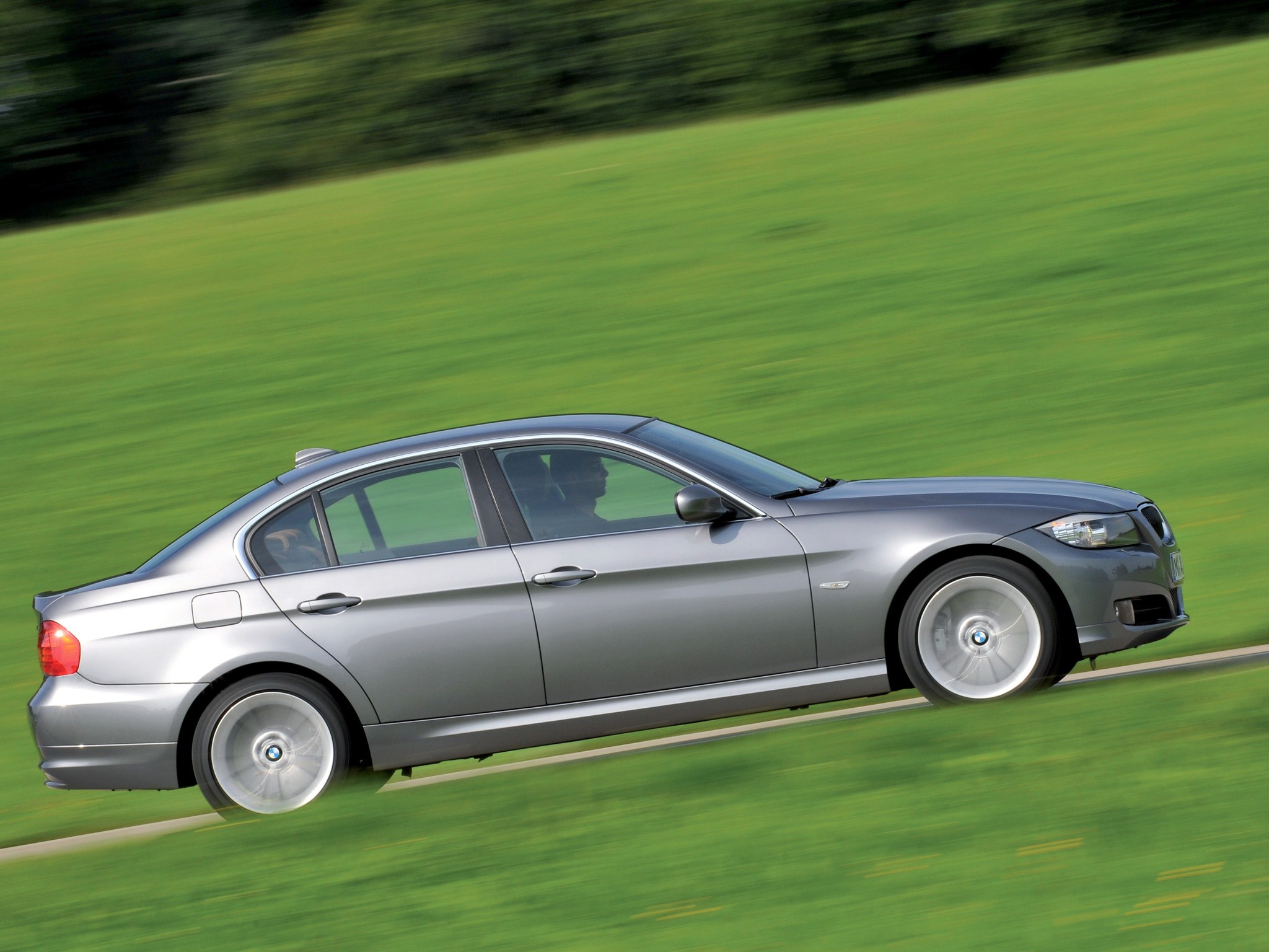 Bmw 3 Series Sedan photo 30