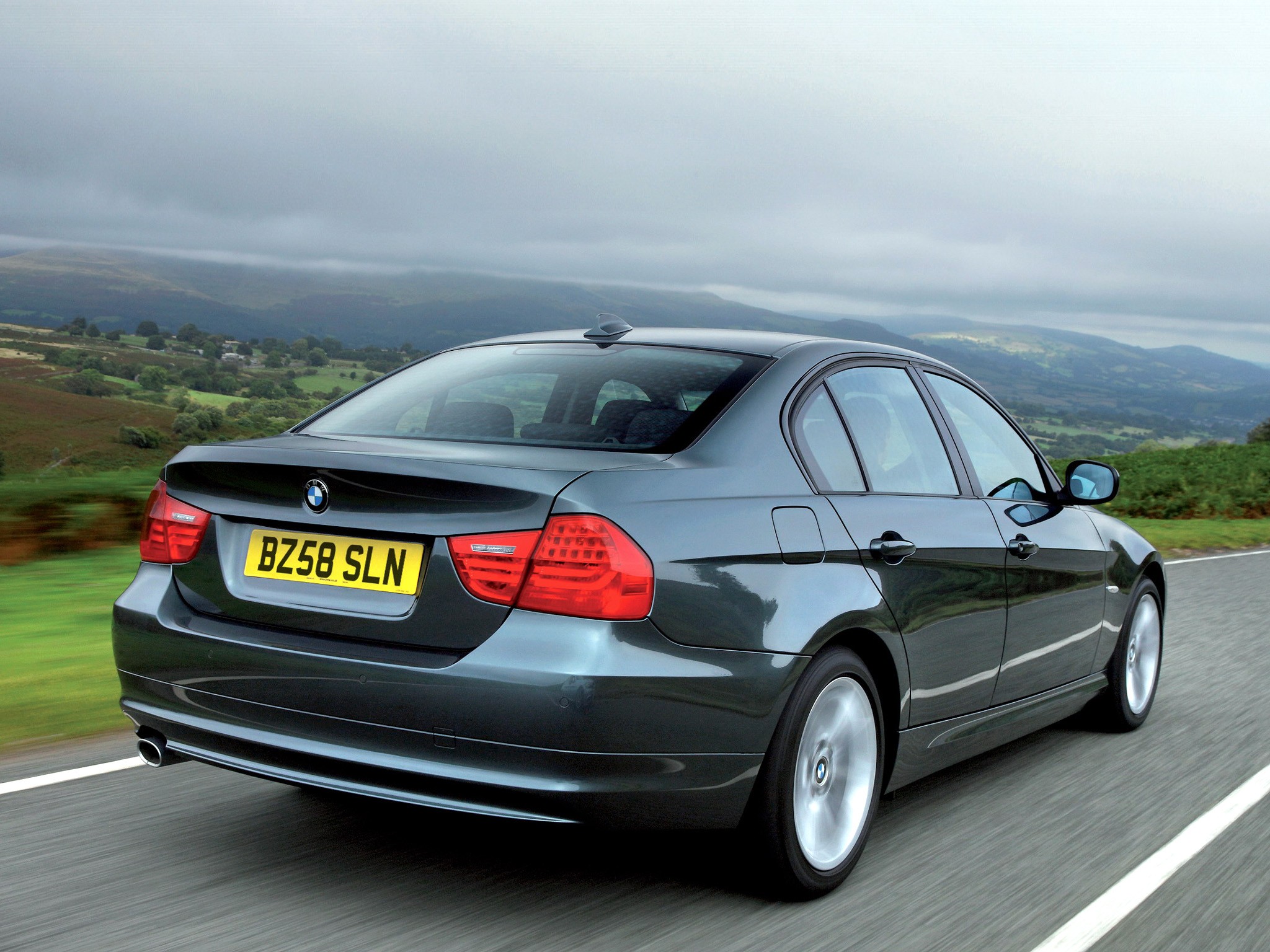 Bmw 3 Series Sedan photo 34