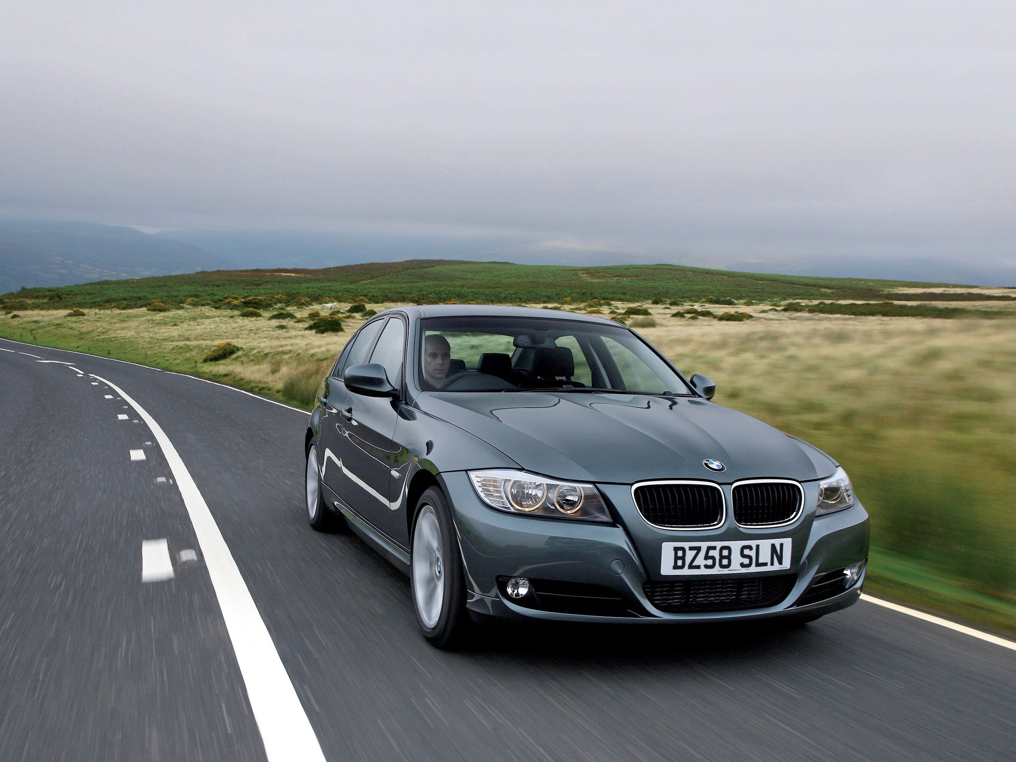 Bmw 3 Series Sedan photo 35