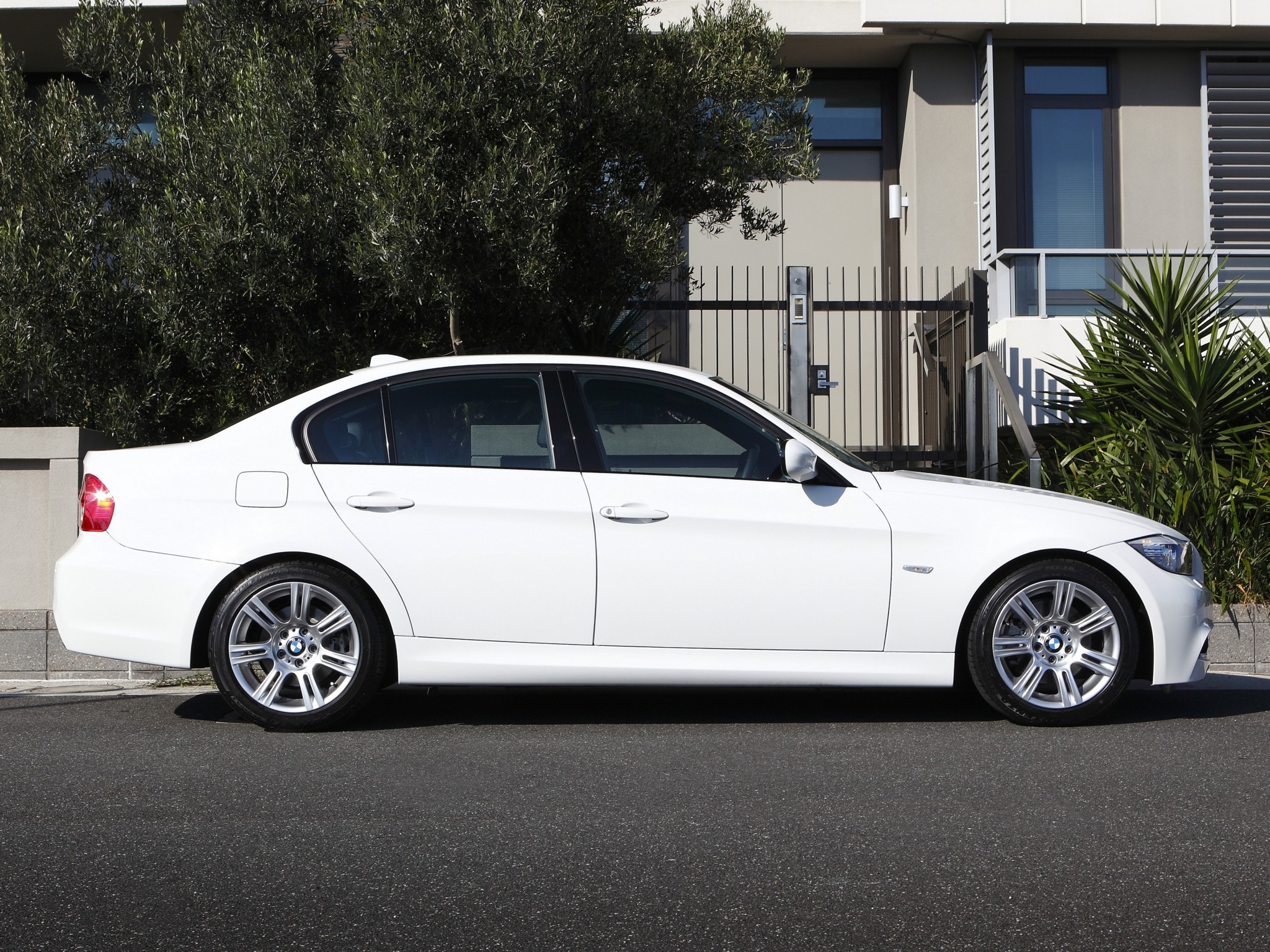 Bmw 3 Series Sedan photo 64