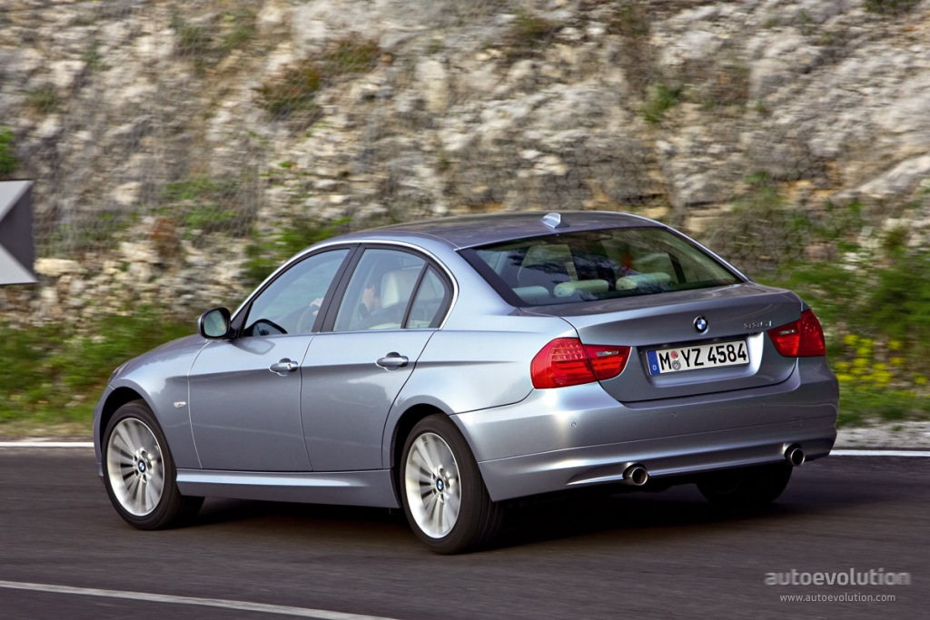 Bmw 3 Series Sedan photo 13
