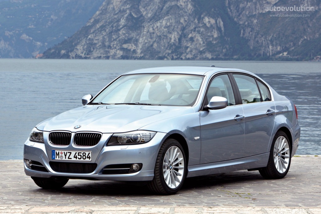 Bmw 3 Series Sedan photo 3