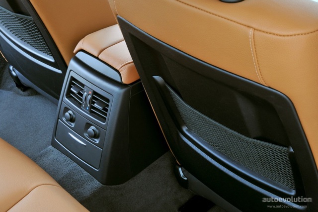 Bmw 3 Series Sedan photo 101