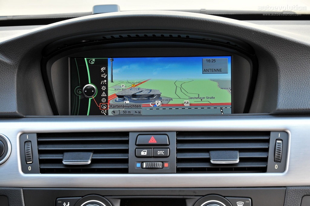 Bmw 3 Series Sedan photo 102