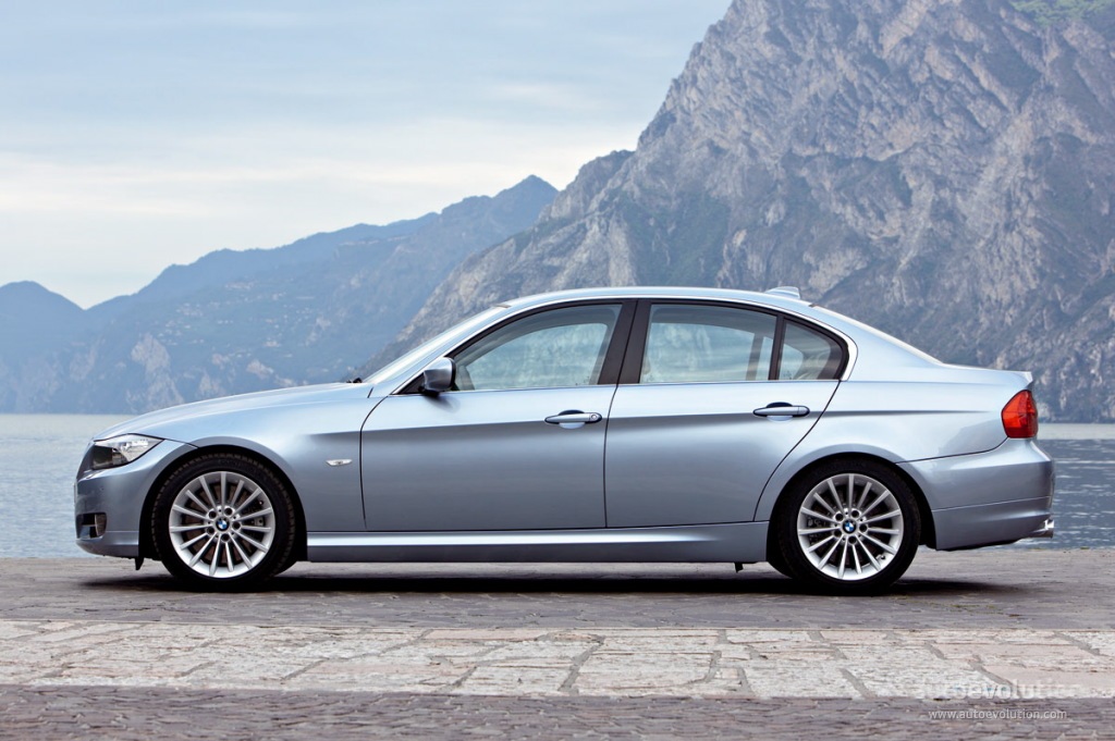 Bmw 3 Series Sedan photo 5