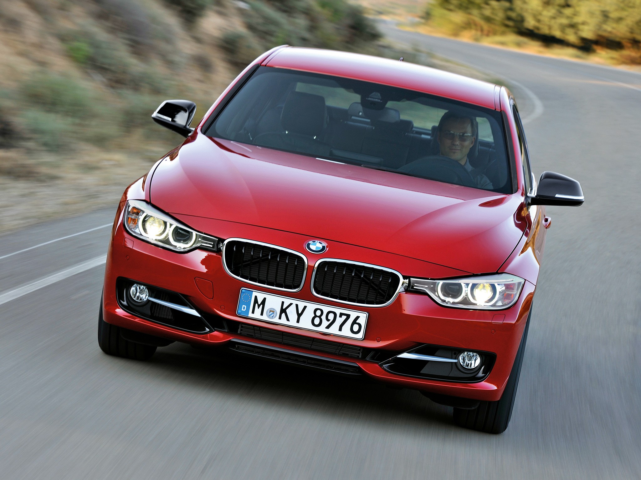 Bmw 3 Series Sedan photo 21
