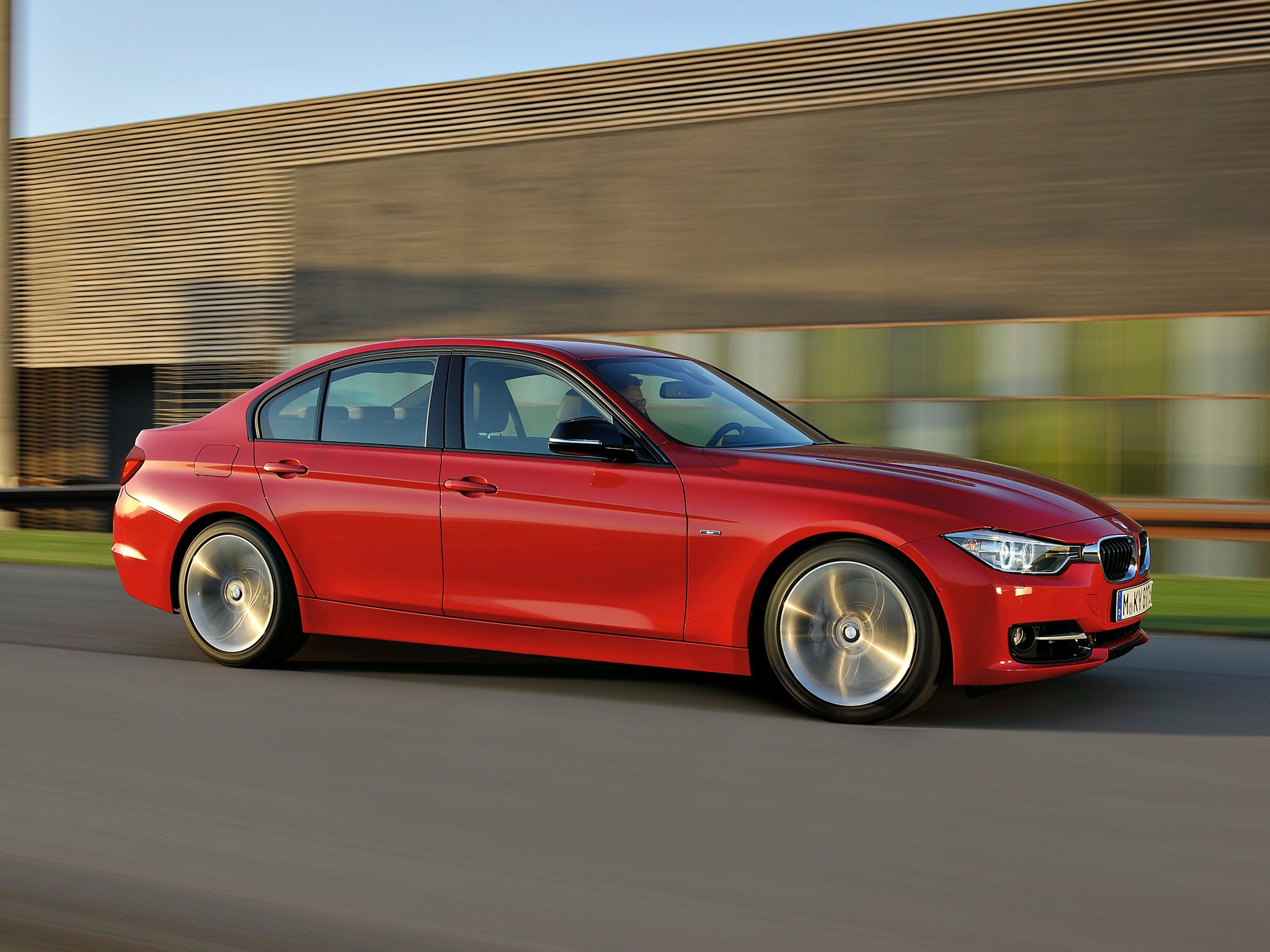 Bmw 3 Series Sedan photo 22