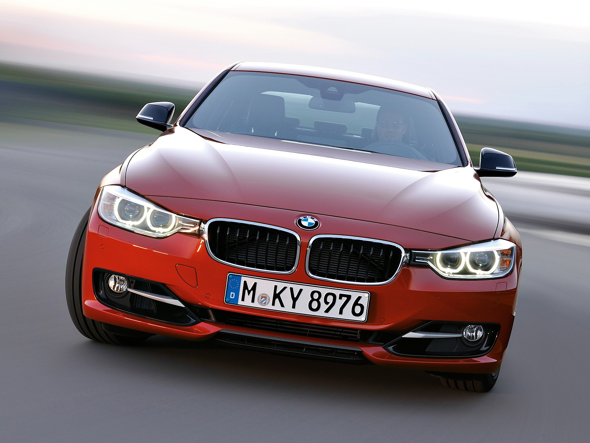 Bmw 3 Series Sedan photo 26