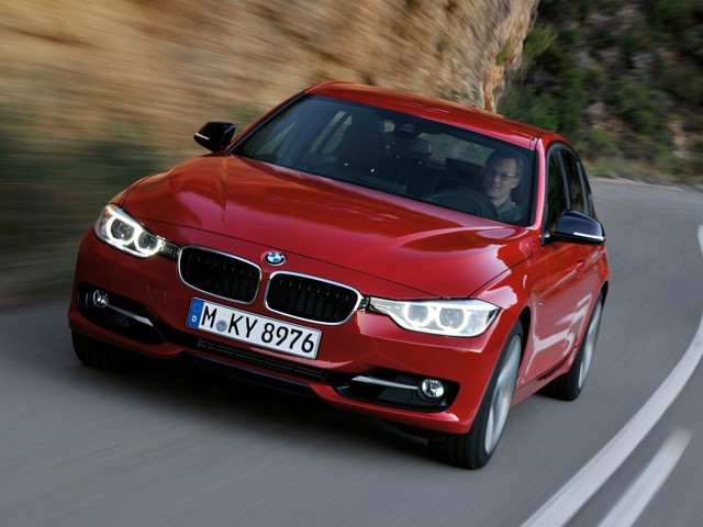Bmw 3 Series Sedan photo 28