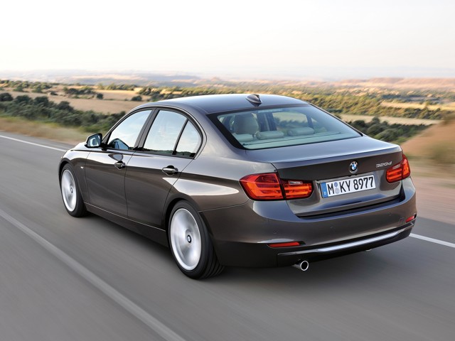 Bmw 3 Series Sedan photo 33