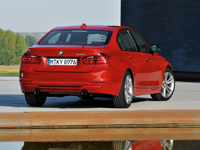Bmw 3 Series Sedan photo 42