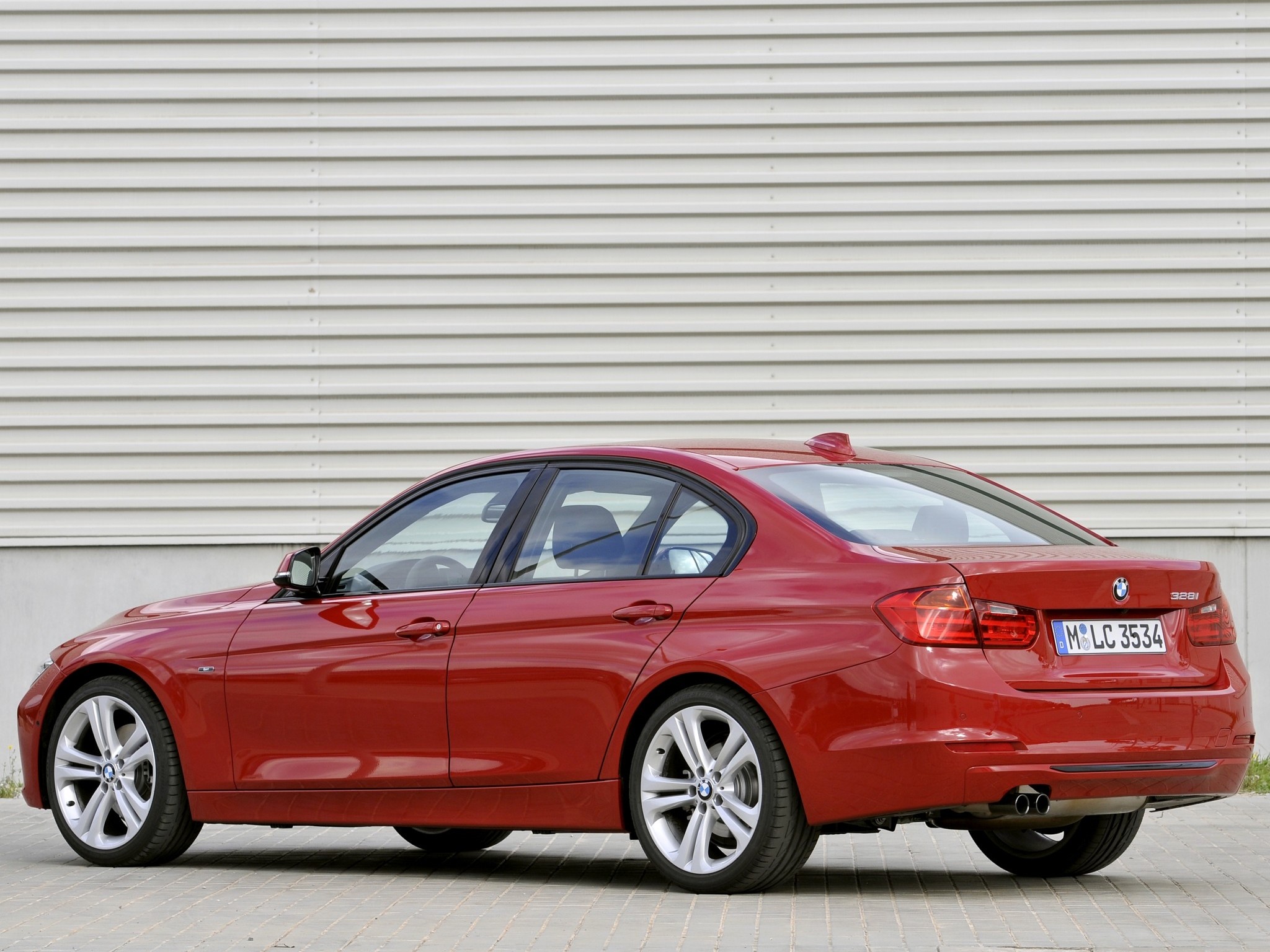 Bmw 3 Series Sedan photo 59
