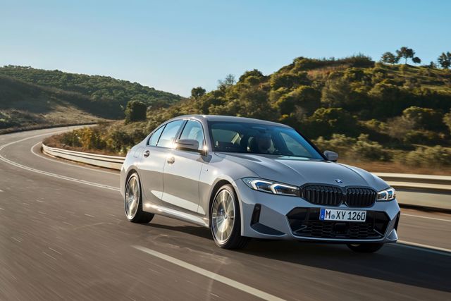 Bmw 3 Series Sedan photo 2