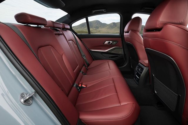 Bmw 3 Series Sedan photo 43