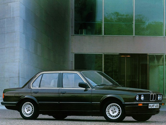 Bmw 3 Series Sedan photo 15