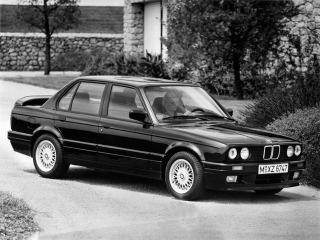 Bmw 3 Series Sedan photo 4