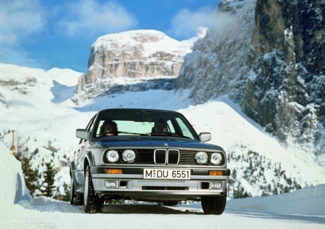 Bmw 3 Series Sedan photo 1