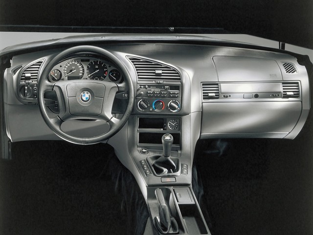 Bmw 3 Series Sedan photo 40