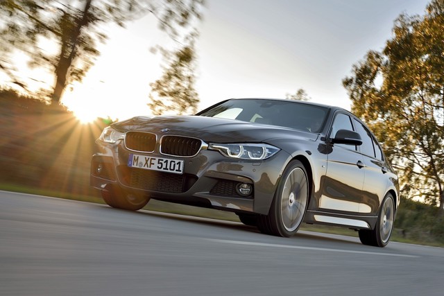 Bmw 3 Series Sedan foto 13