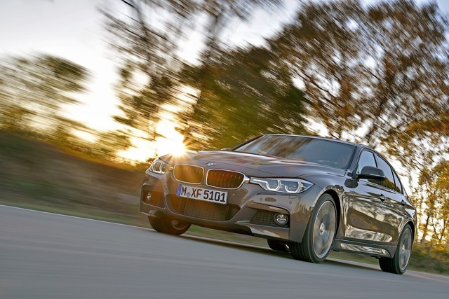 Bmw 3 Series Sedan foto 14