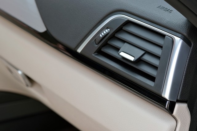 Bmw 3 Series Sedan foto 104