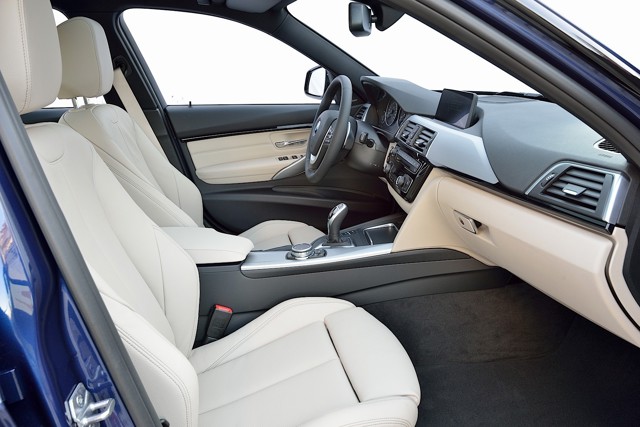 Bmw 3 Series Sedan foto 108