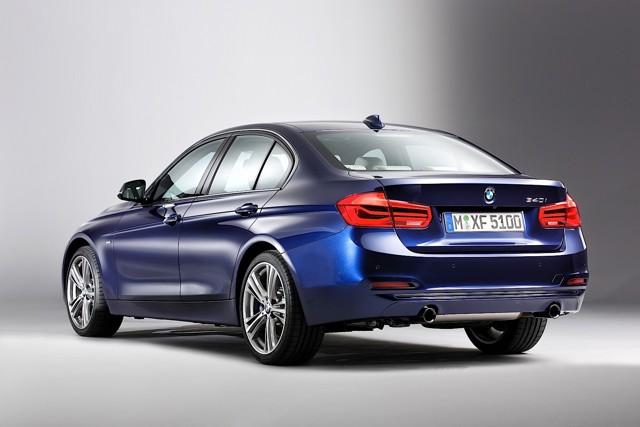 Bmw 3 Series Sedan foto 15