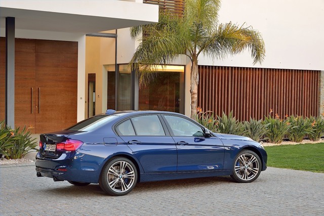 Bmw 3 Series Sedan foto 22