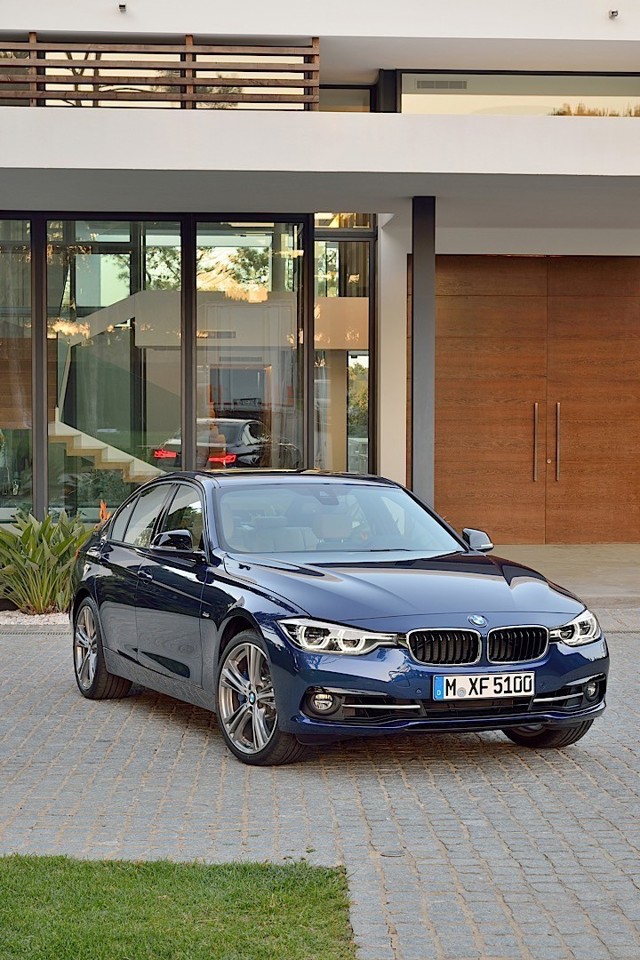 Bmw 3 Series Sedan foto 23