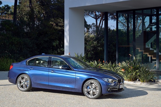 Bmw 3 Series Sedan foto 26