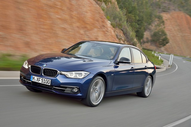Bmw 3 Series Sedan foto 30